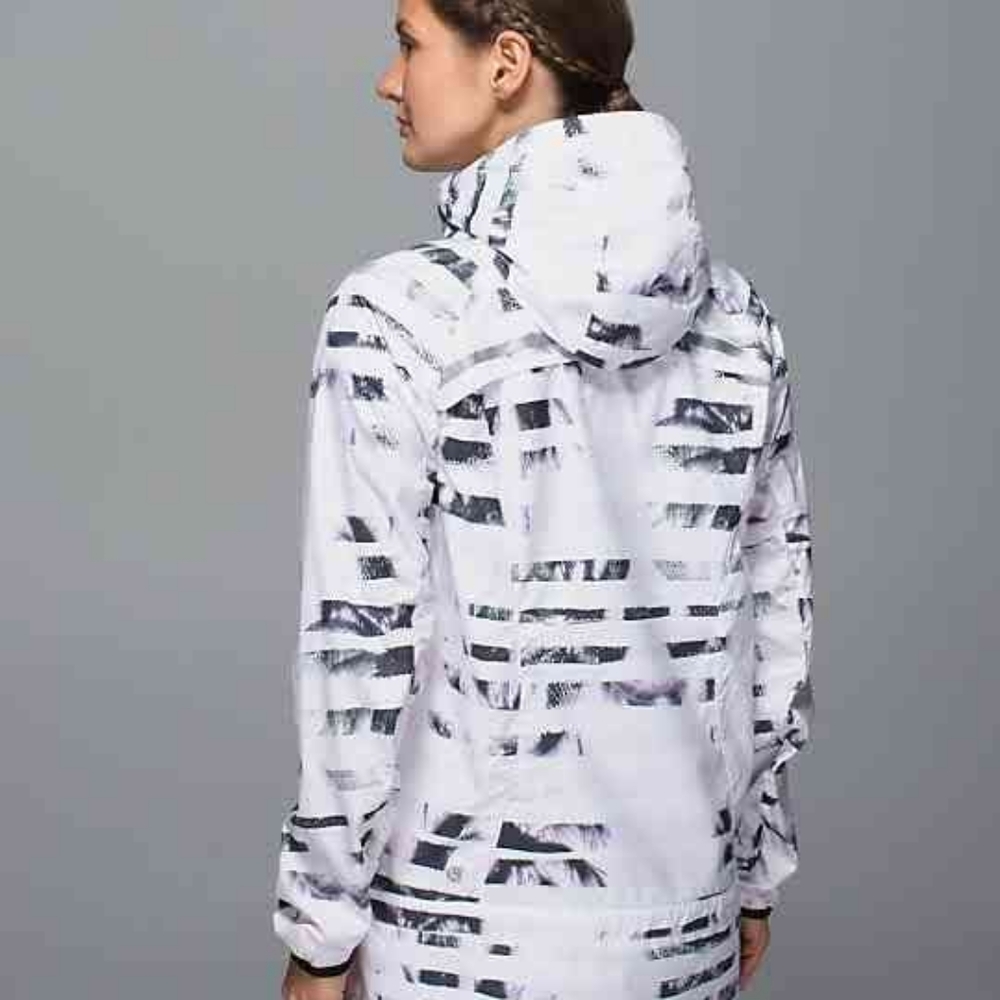 Miss Misty II Jacket - Picture 2 of 8